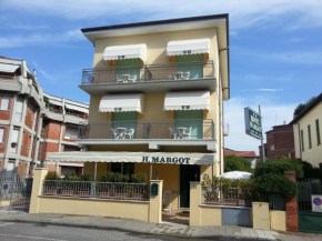 Hotel Margot Lido Di Camaiore